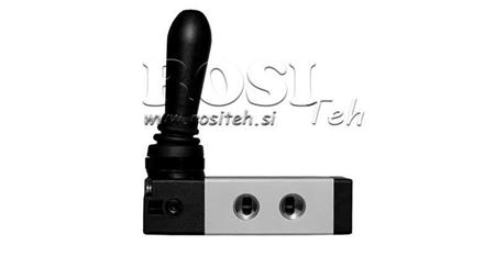 PNEVMATSKI ROČNI VENTIL 5/3 1/4 PRT-0853-CRV VRAČANJE Z VZMETJO
