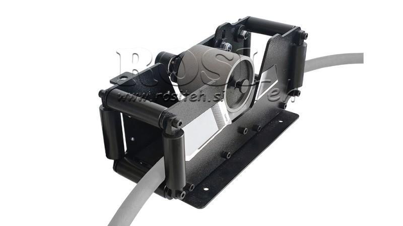 DEVICE FOR DIGITAL MEASUREMENT OF HYDRAULIC HOSE LENGTH