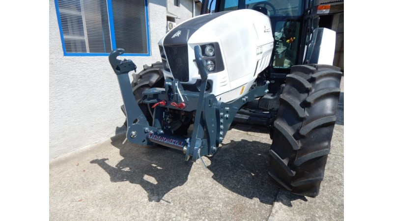 UNIVERSAL KIT FRONT HYDRAULICS 2KAT FOR TRACTOR 1500KG